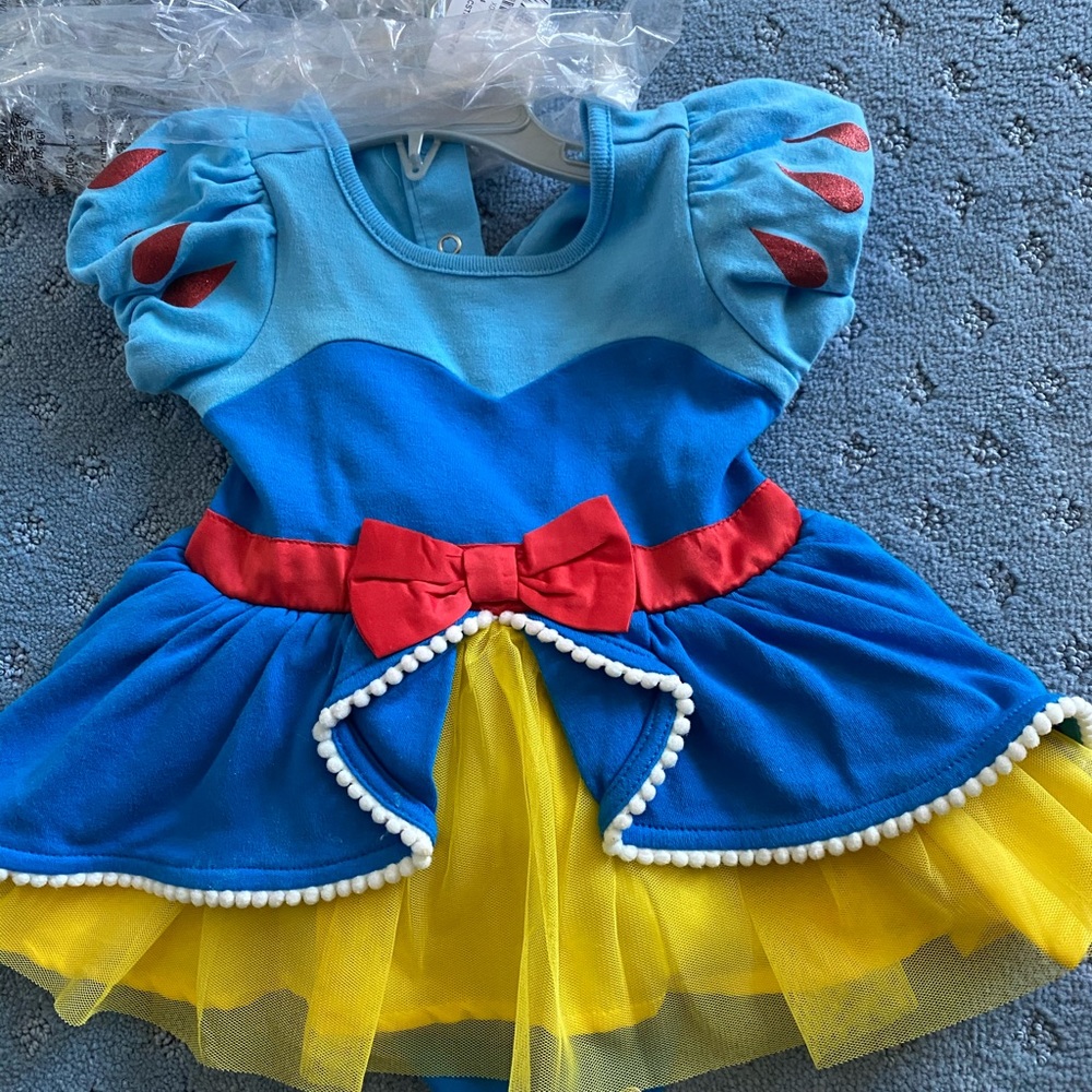Disney Snow white costume bodysuit tutu dress
